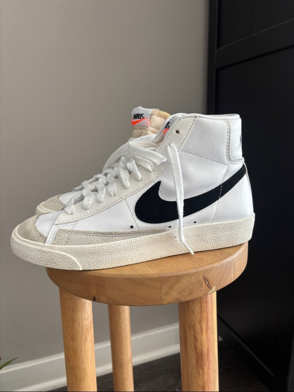 Nike Blazer Mid 77